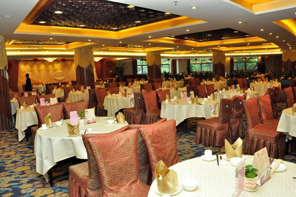 Yue Xiu Hotel Гуанджоу Екстериор снимка